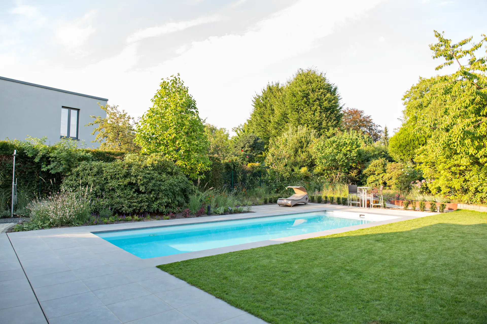 Poolumrandung
