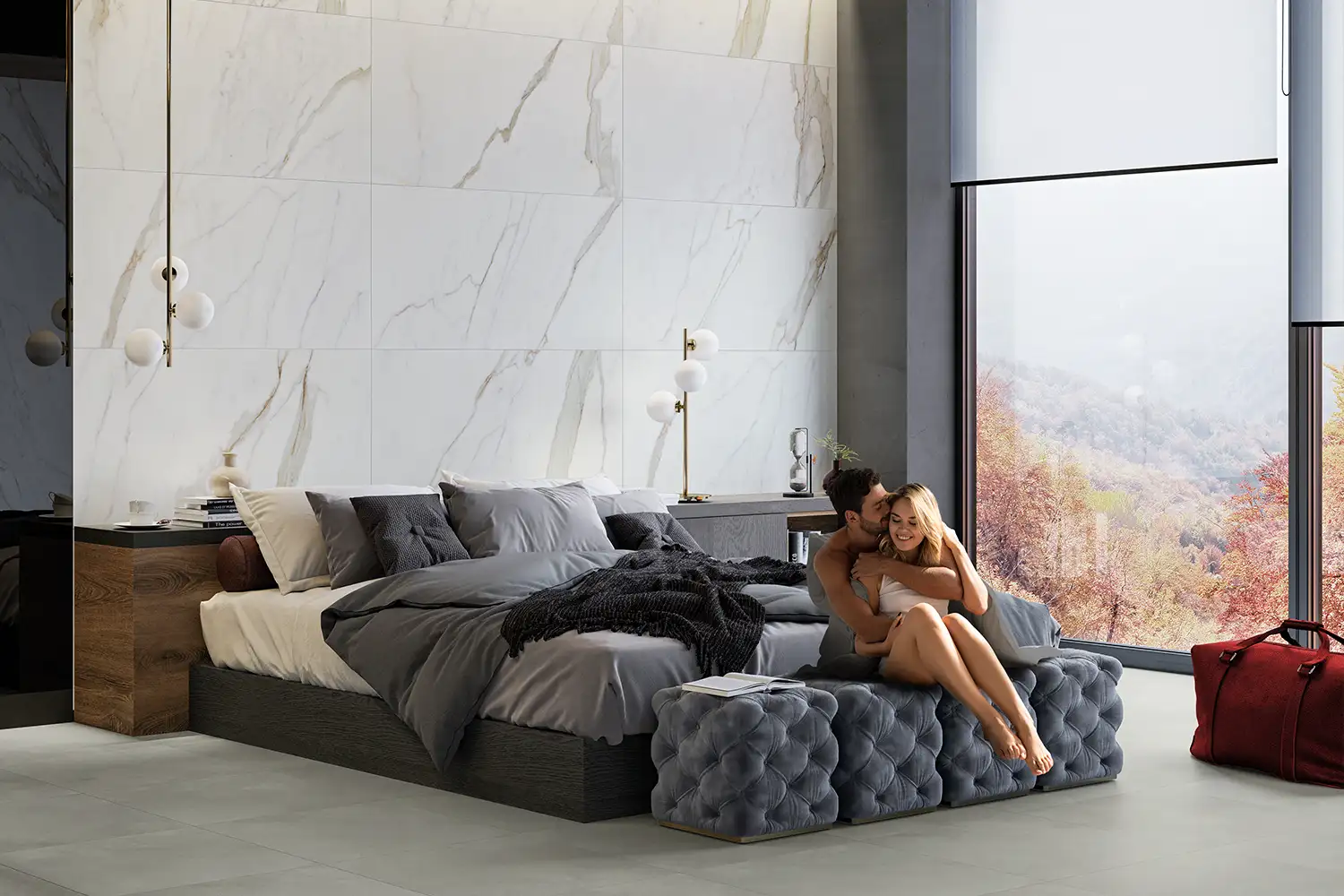 Modernes Schlafzimmer mit großformatigen Keramikfliesen in Marmoroptik und bodentiefen Fenstern